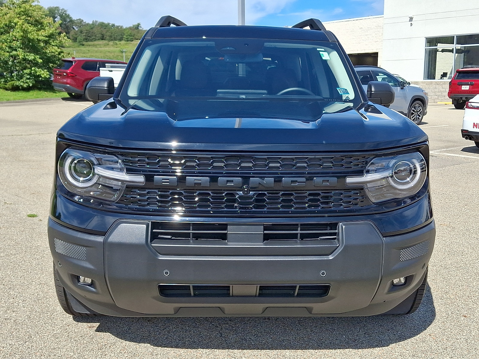 Used 2025 Ford Bronco Sport Outer Banks w/ Outer Banks Tech Package+ AWD/4WD image 2
