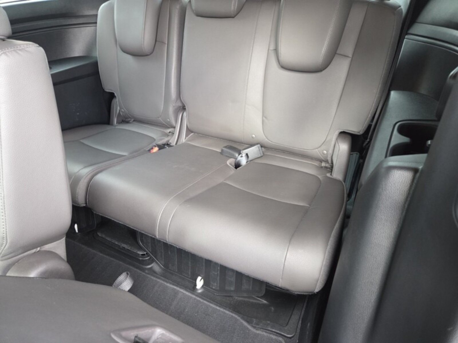 Used 2018 Honda Odyssey Touring image 15