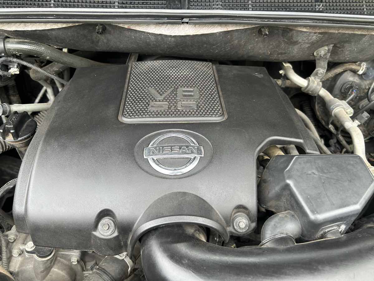 Used 2013 Nissan Armada Platinum image 26