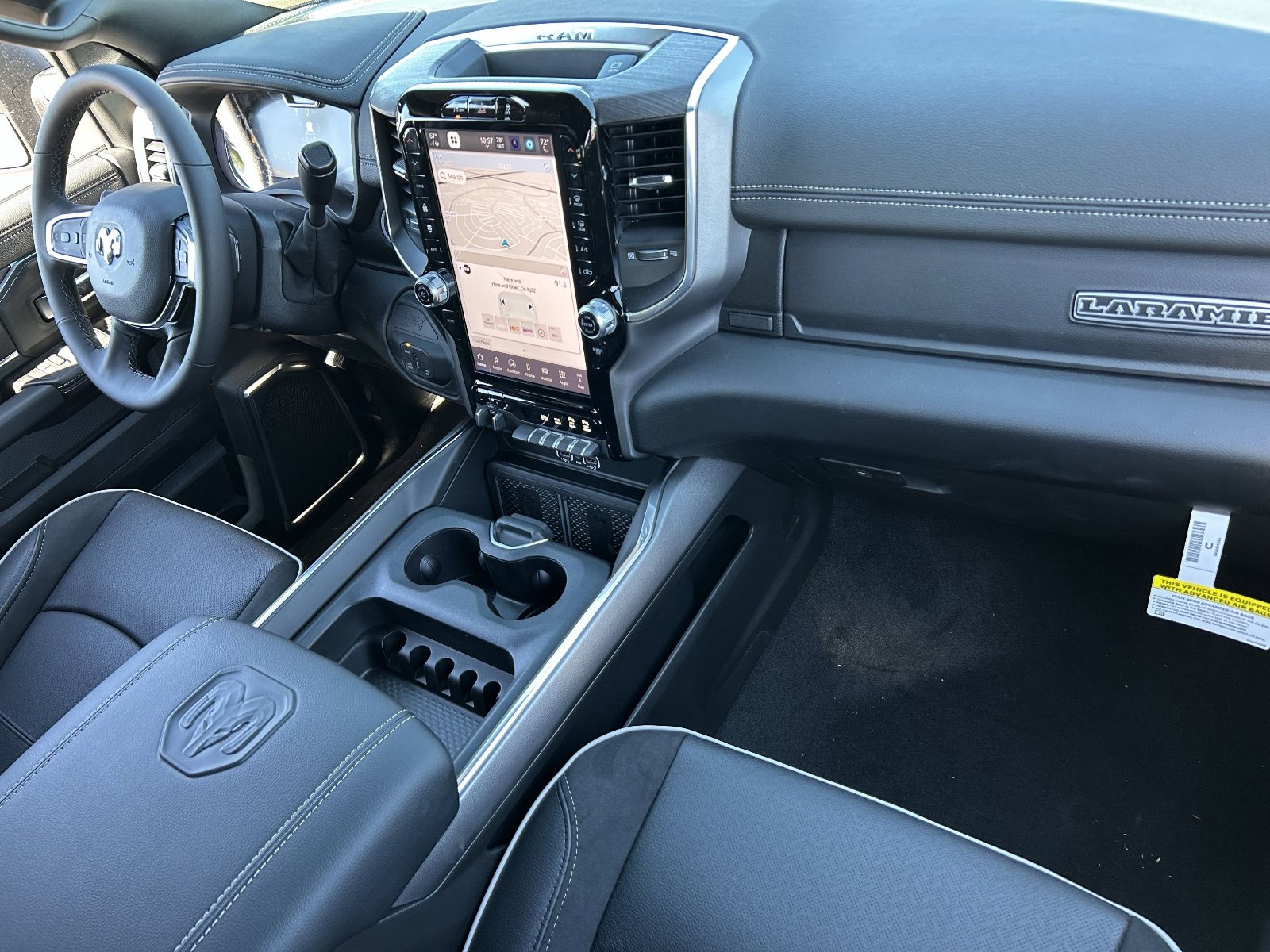 New 2026 RAM 2500 Laramie w/ Night Edition AWD/4WD image 9