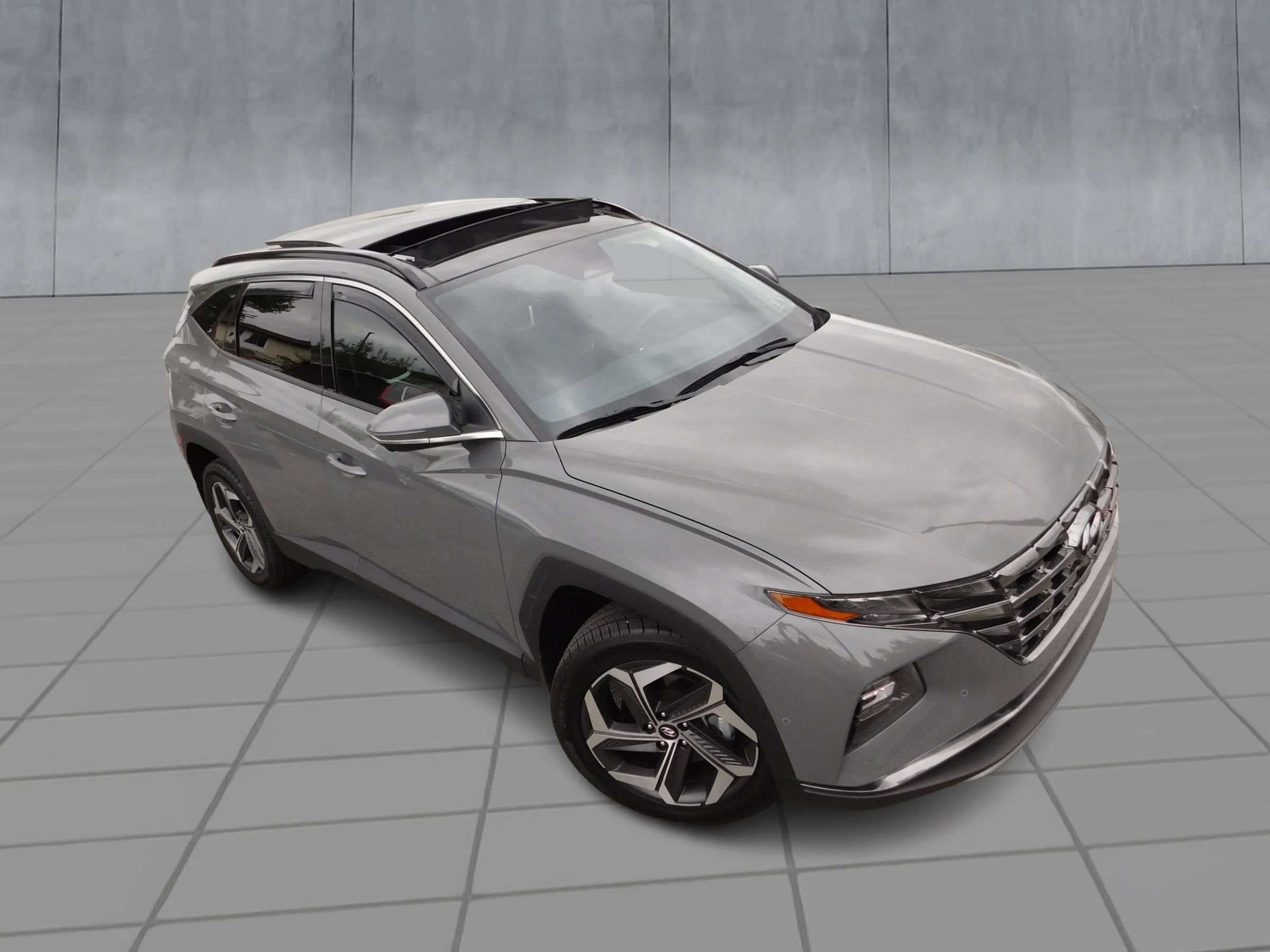 Used 2024 Hyundai Tucson Limited AWD/4WD image 2