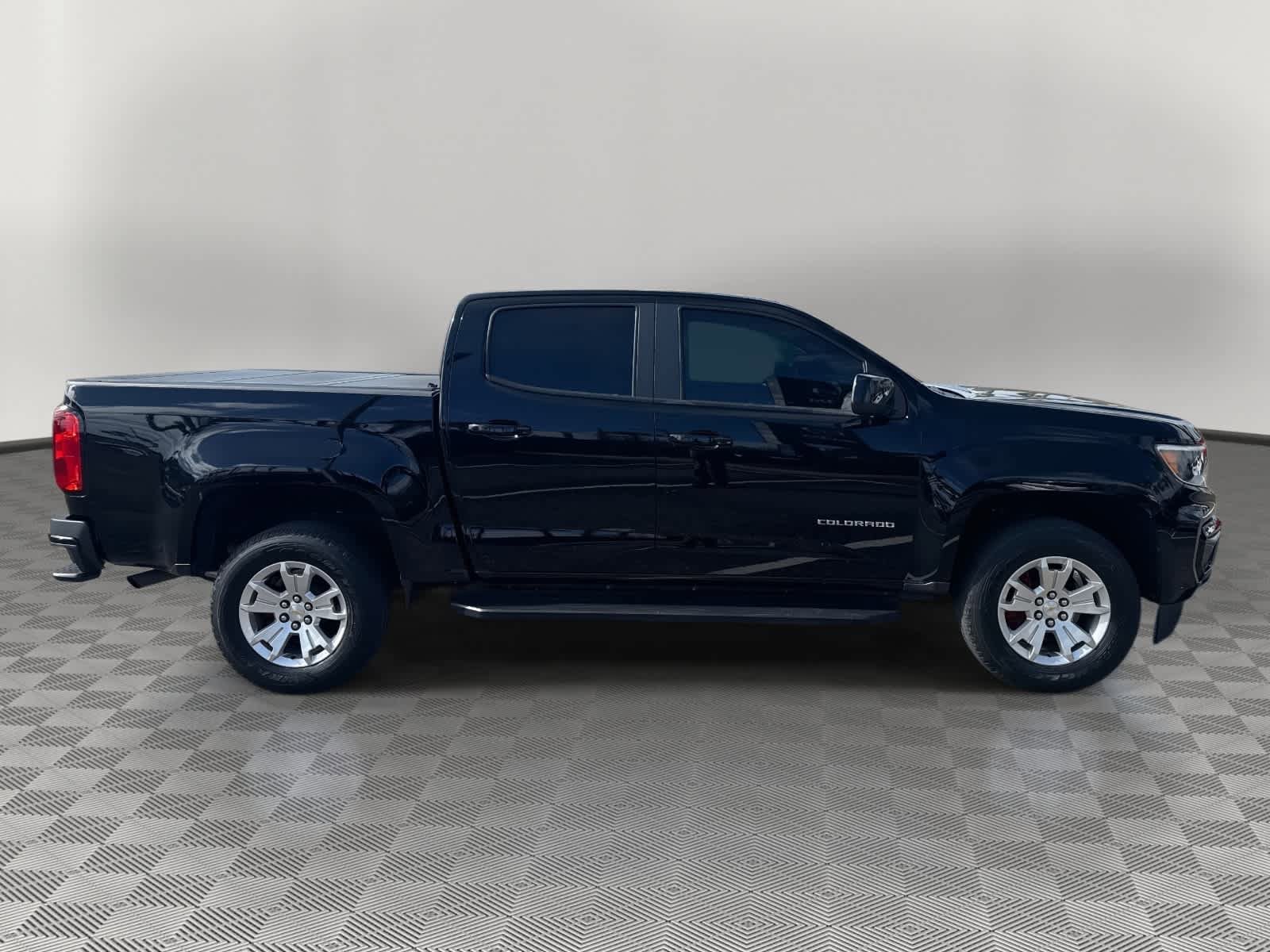 Used 2022 Chevrolet Colorado LT w/ LT Convenience Package RWD image 4