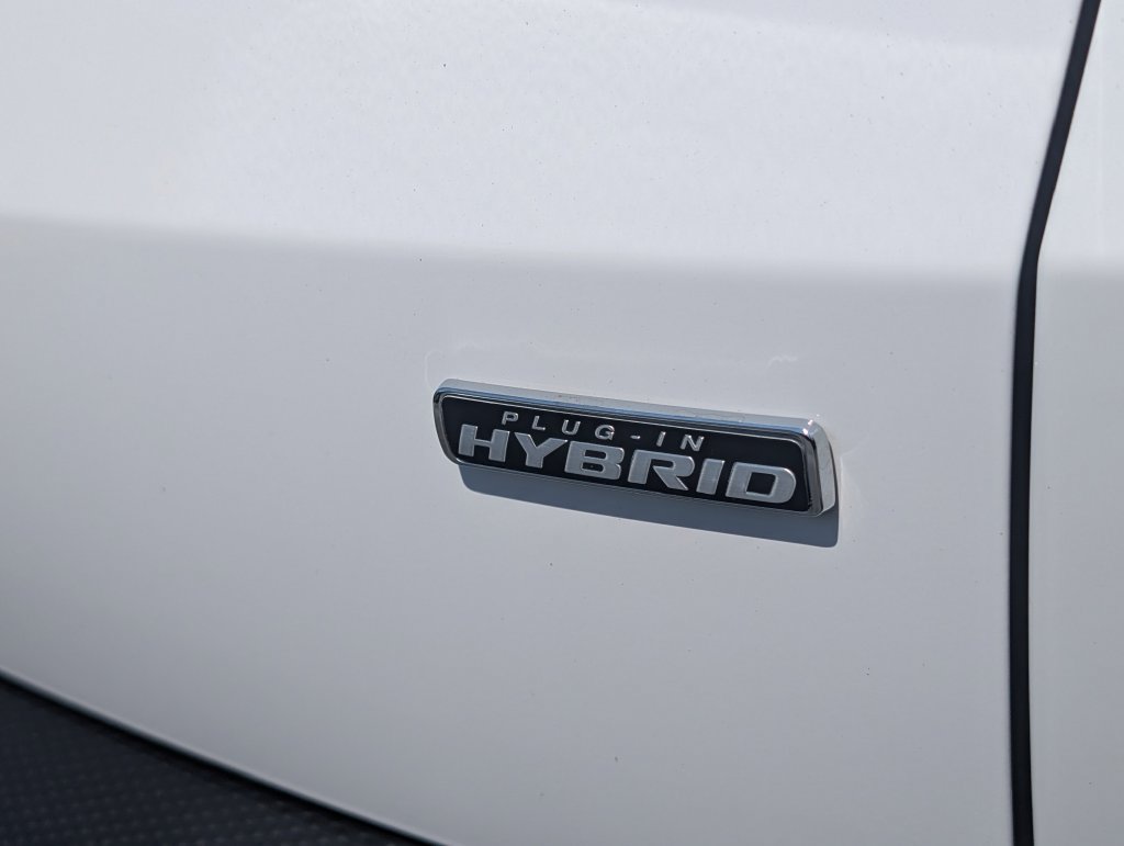 Used 2022 Ford Escape SEL FWD image 31