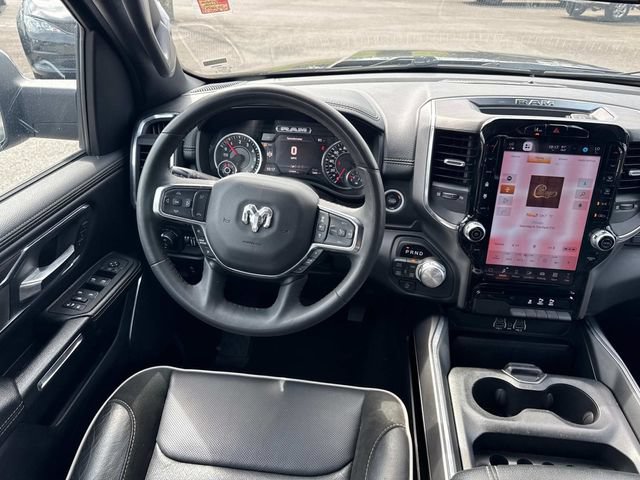 Used 2025 RAM 1500 Laramie AWD/4WD image 23