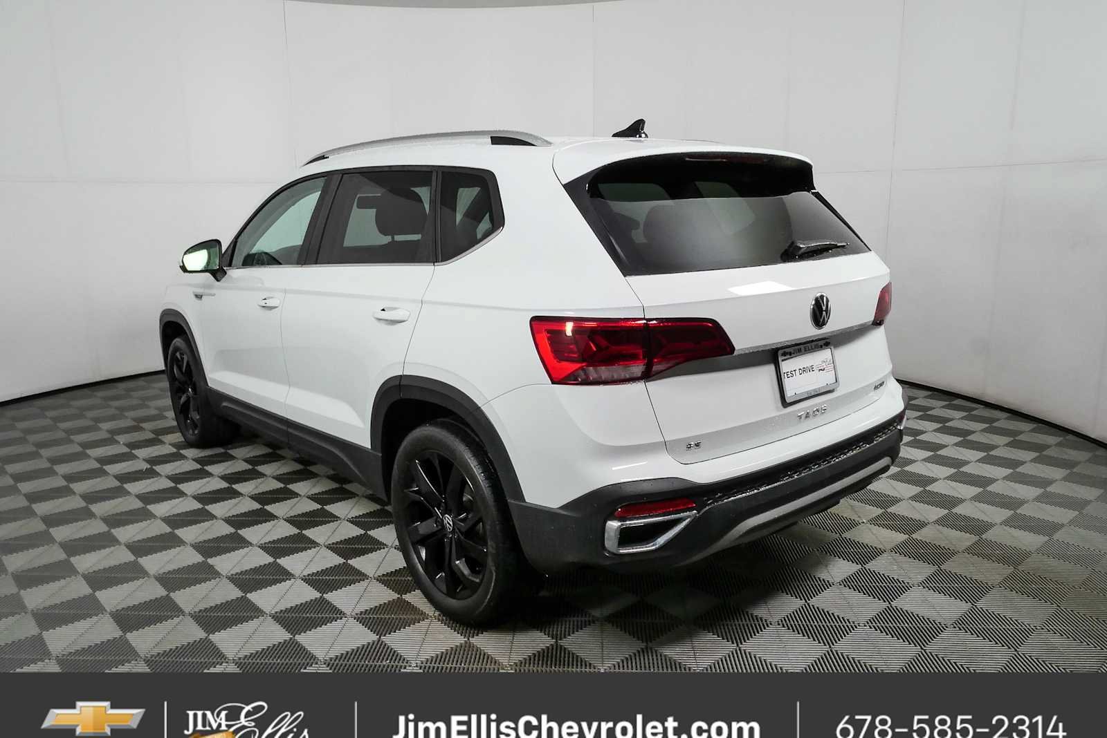 Used 2022 Volkswagen Taos SE AWD/4WD image 26