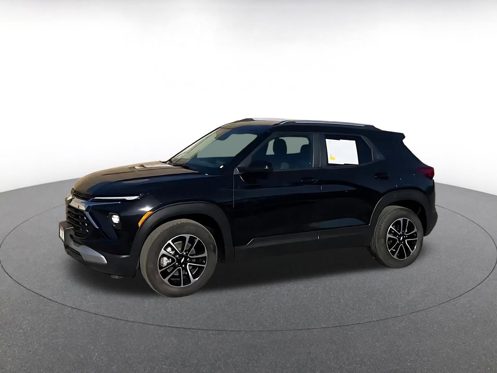 Used 2025 Chevrolet TrailBlazer LT image 8