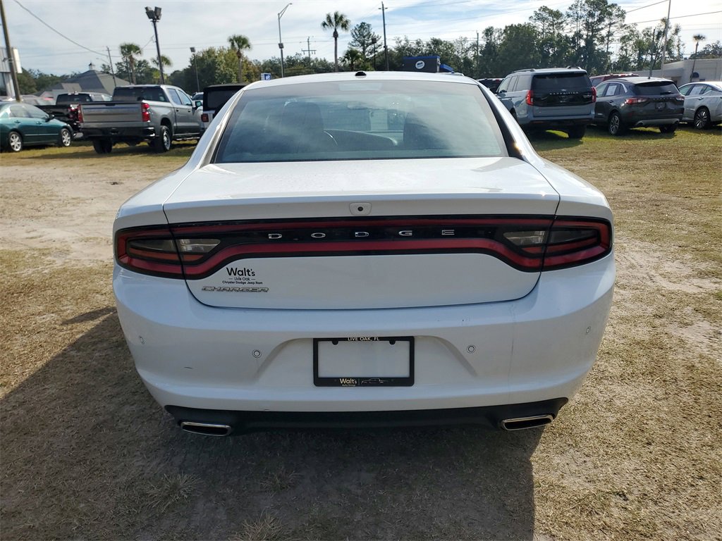 Used 2022 Dodge Charger SXT image 8