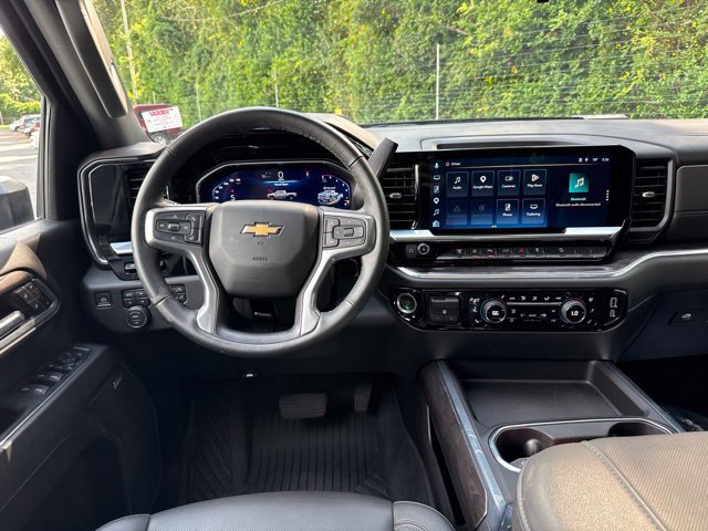 Used 2024 Chevrolet Silverado 2500 LTZ w/ LTZ Premium Package AWD/4WD image 24