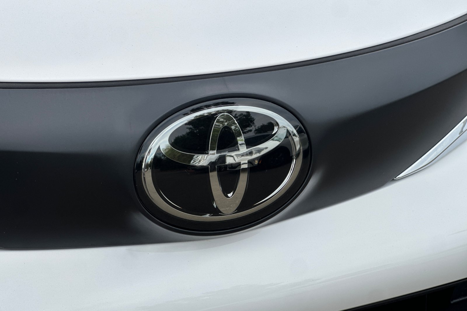 Certified 2026 Toyota Sienna LE FWD image 46