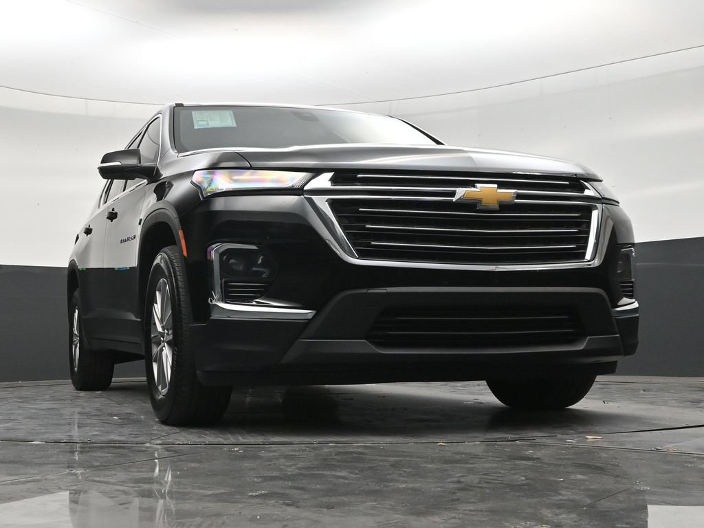 Used 2023 Chevrolet Traverse LT FWD image 26