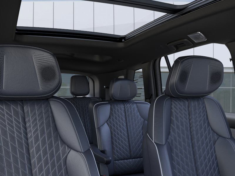 New 2026 Cadillac Vistiq Premium Luxury AWD/4WD image 24