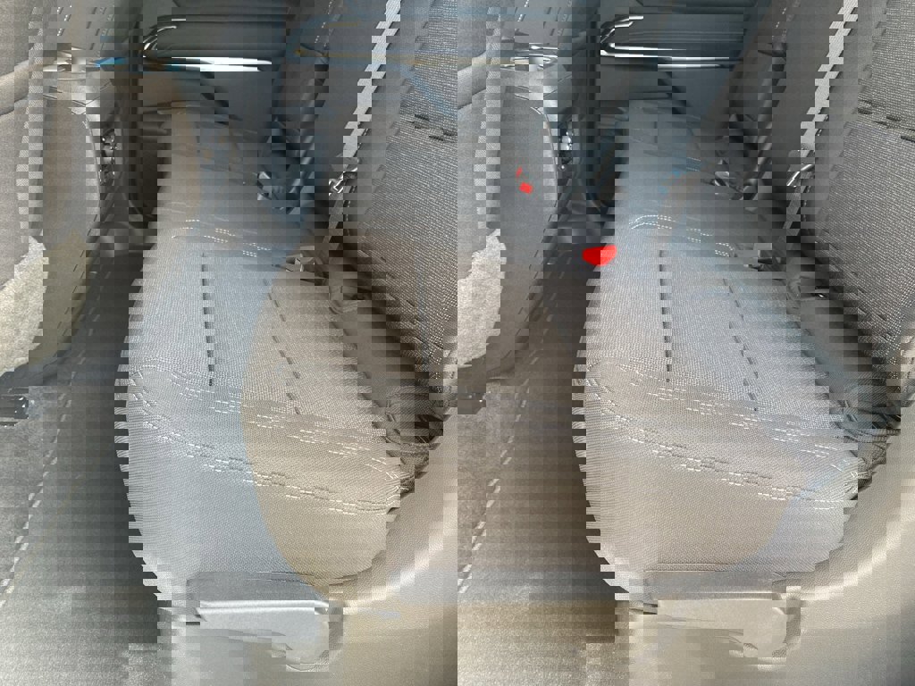 Used 2026 Chevrolet Traverse LT image 21