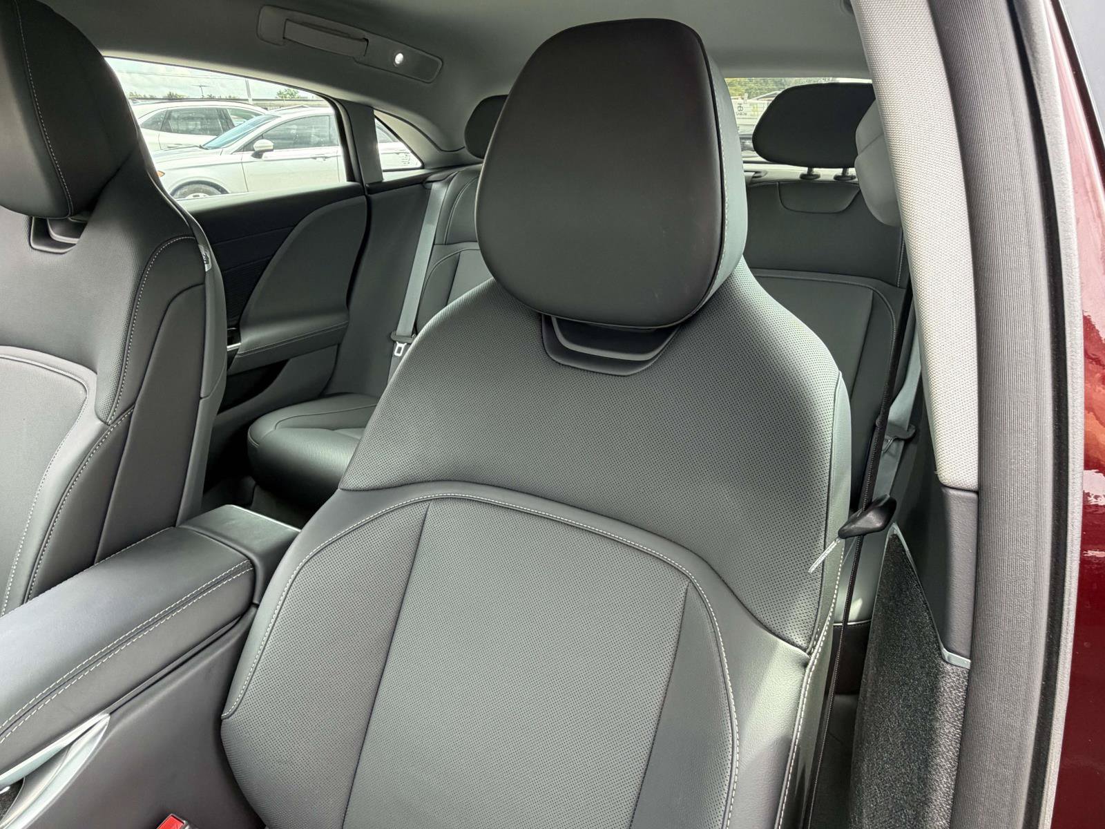 Used 2025 Lucid Air Pure RWD image 22