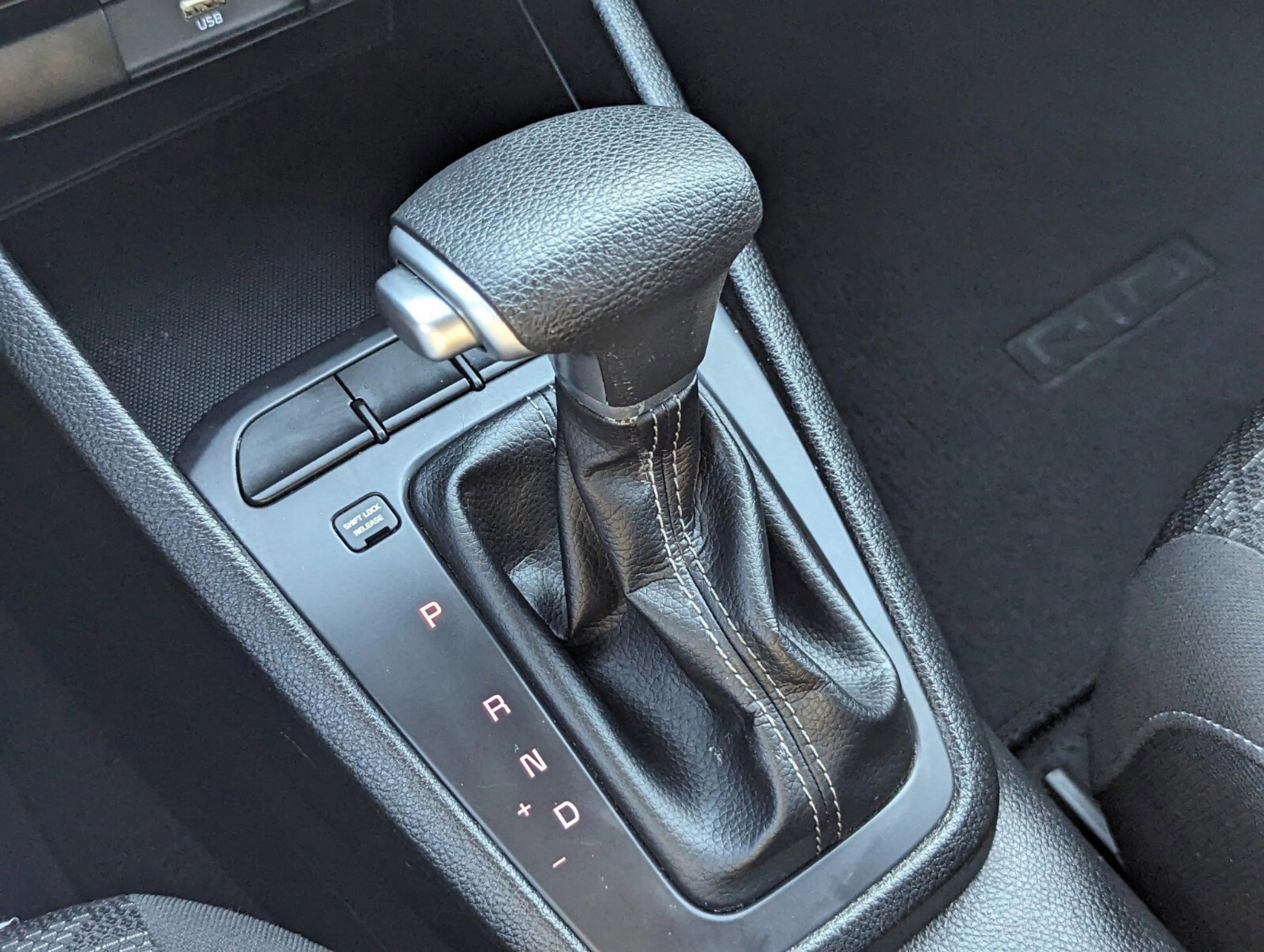 Used 2022 Kia Rio LX image 36