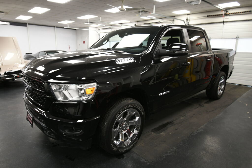 Used 2023 RAM 1500 Big Horn AWD/4WD image 4