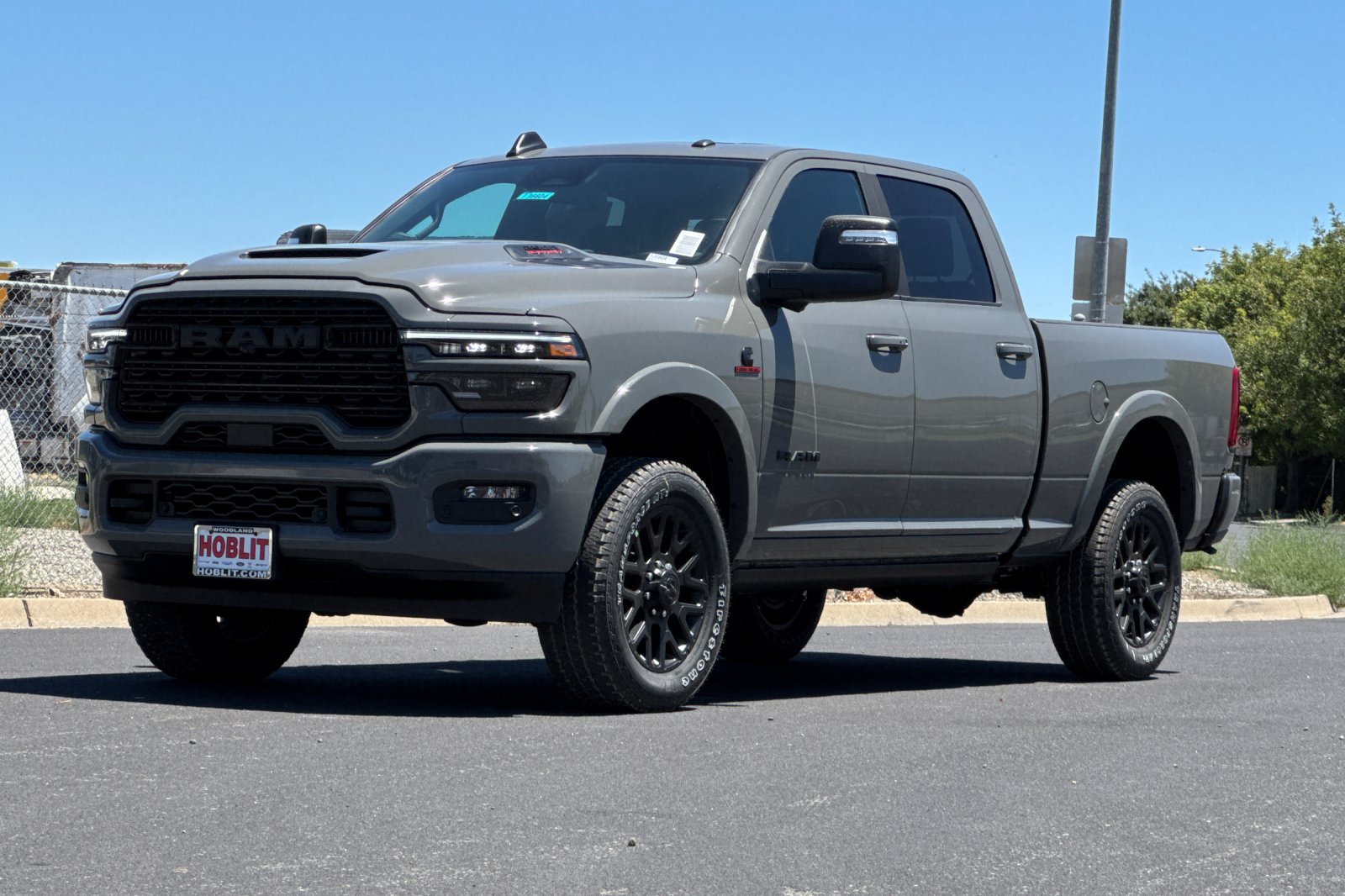 New 2026 RAM 2500 Limited AWD/4WD image 7