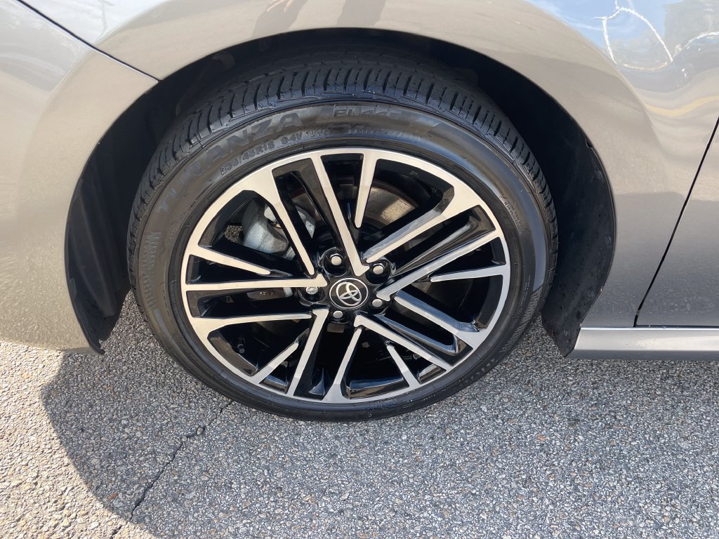 Certified 2025 Toyota Camry XLE AWD/4WD image 9