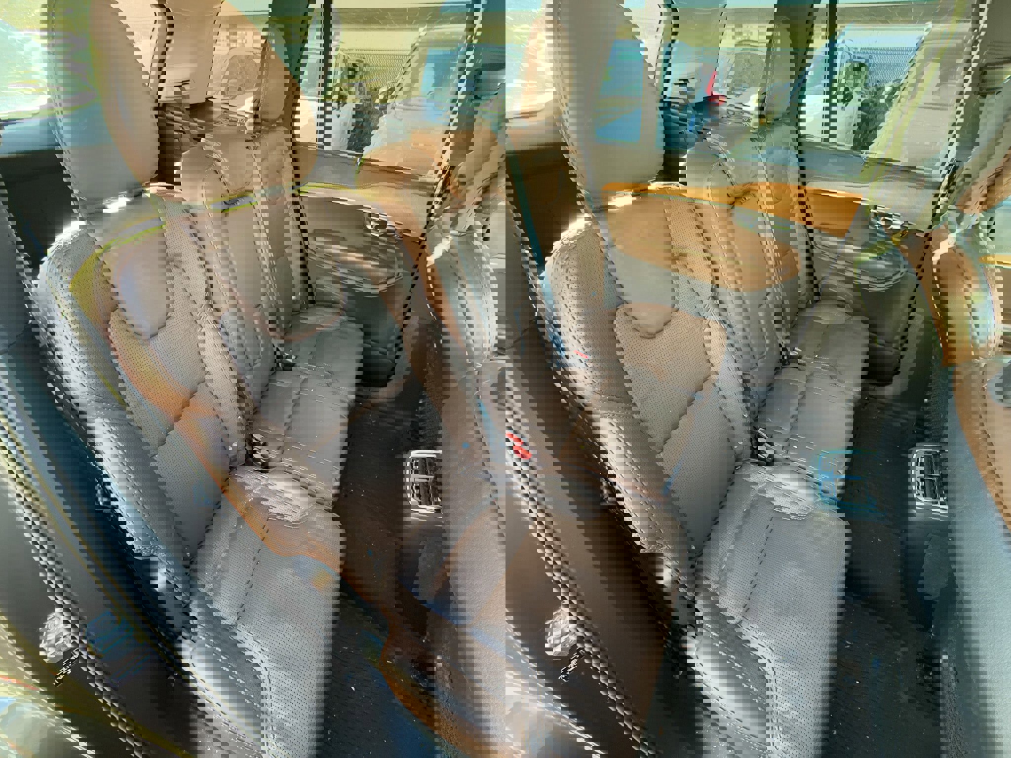 Used 2020 Volvo XC90 T6 Inscription w/ Protection Package image 33