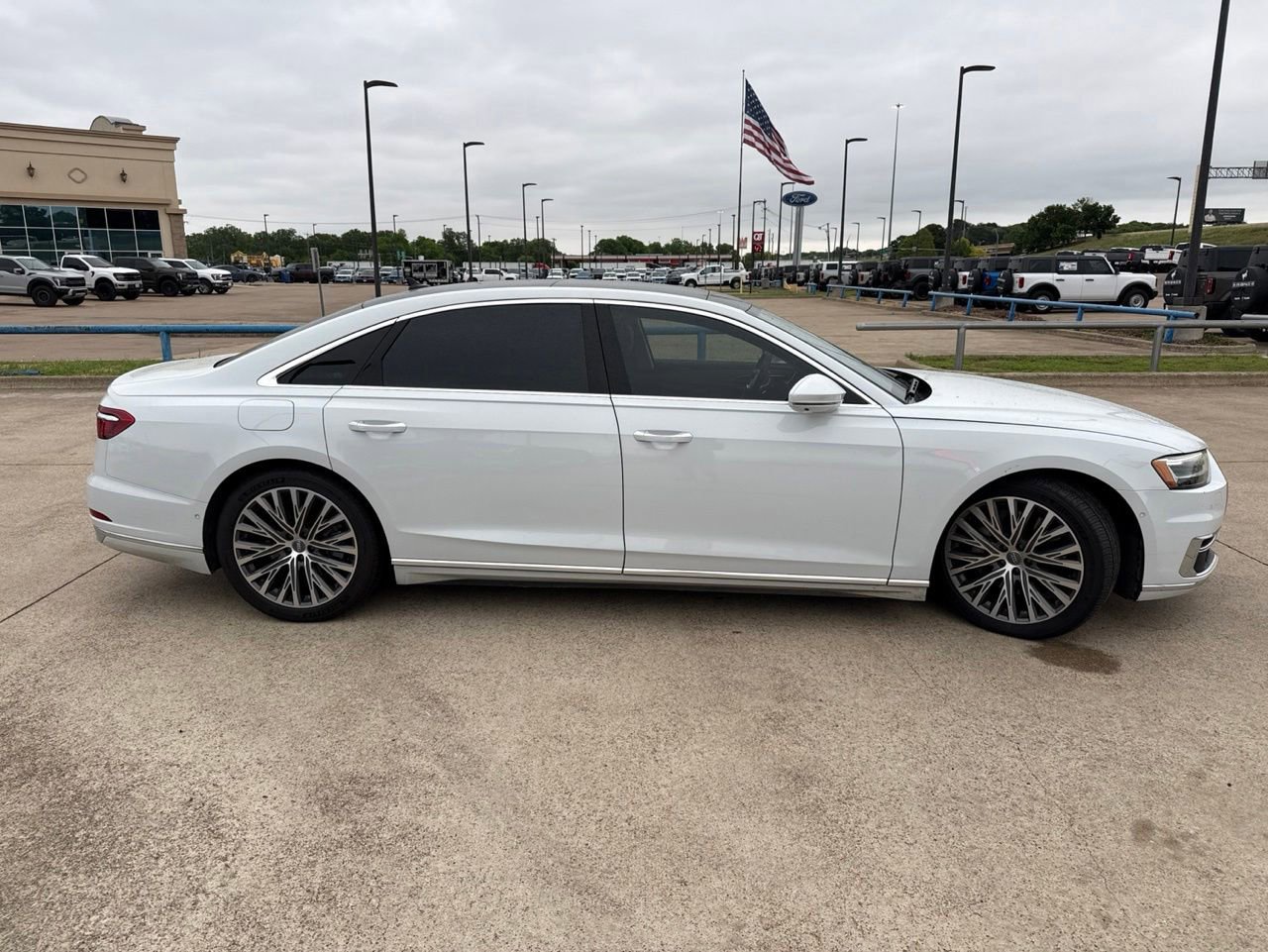 Used 2019 Audi A8 L 3.0T w/ Luxury Package AWD/4WD image 17