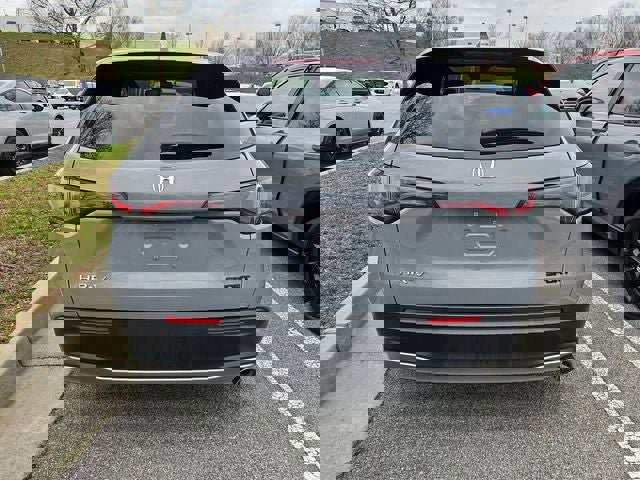 Used 2024 Honda HR-V Sport image 9