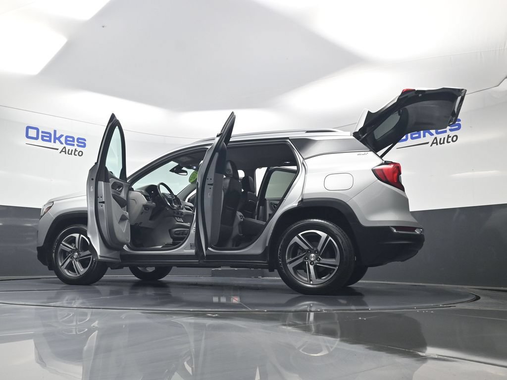 Used 2019 GMC Terrain SLT w/ Preferred Package AWD/4WD image 61