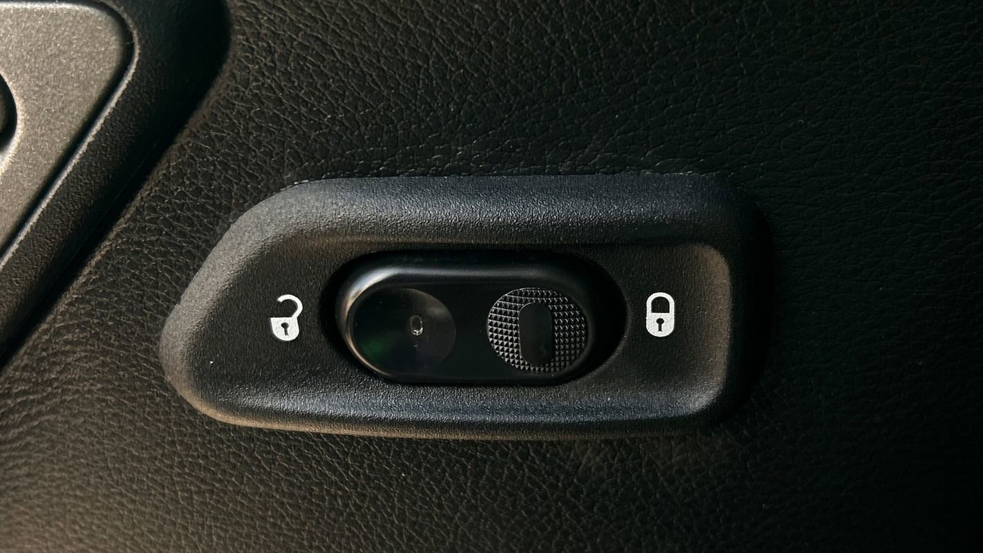 Used 2017 Jeep Wrangler Unlimited Sport w/ Quick Order Package 23S image 32