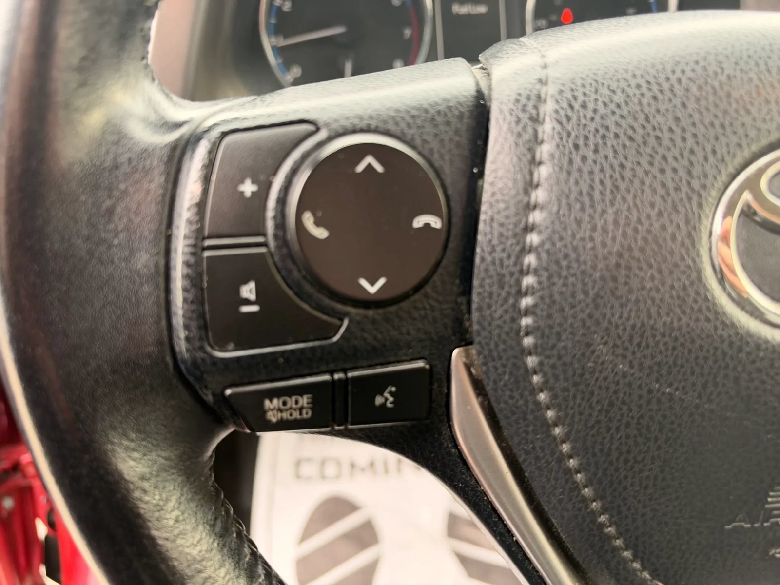 Used 2016 Toyota RAV4 XLE AWD/4WD image 24