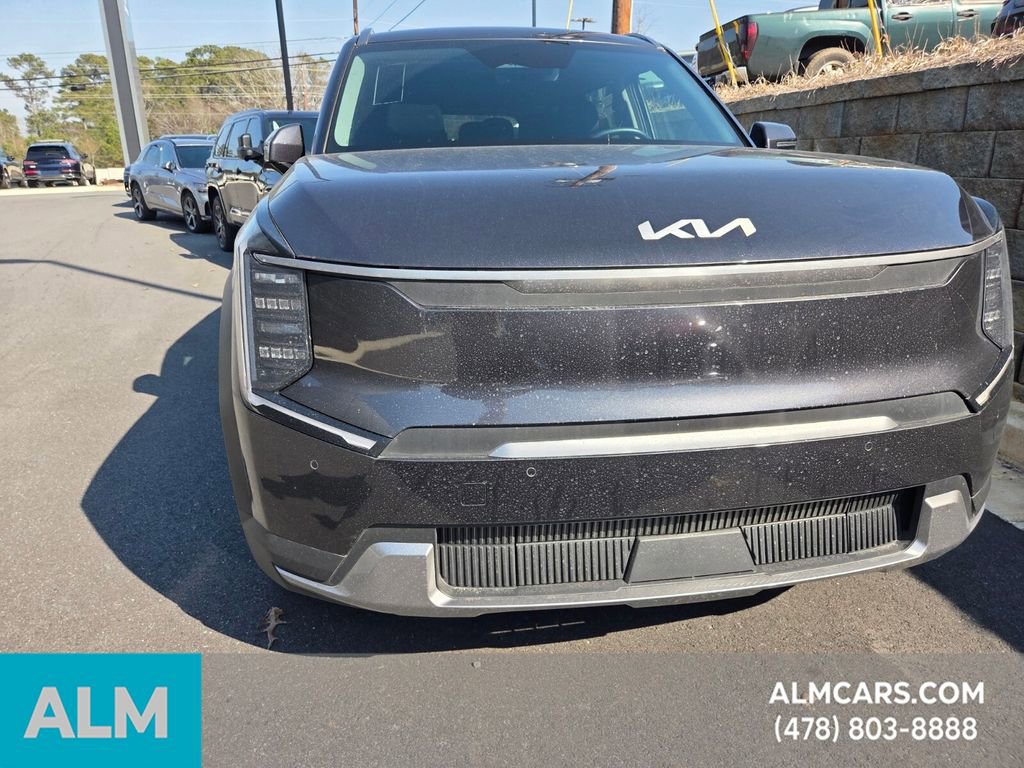 Used 2024 Kia EV9 Wind image 4