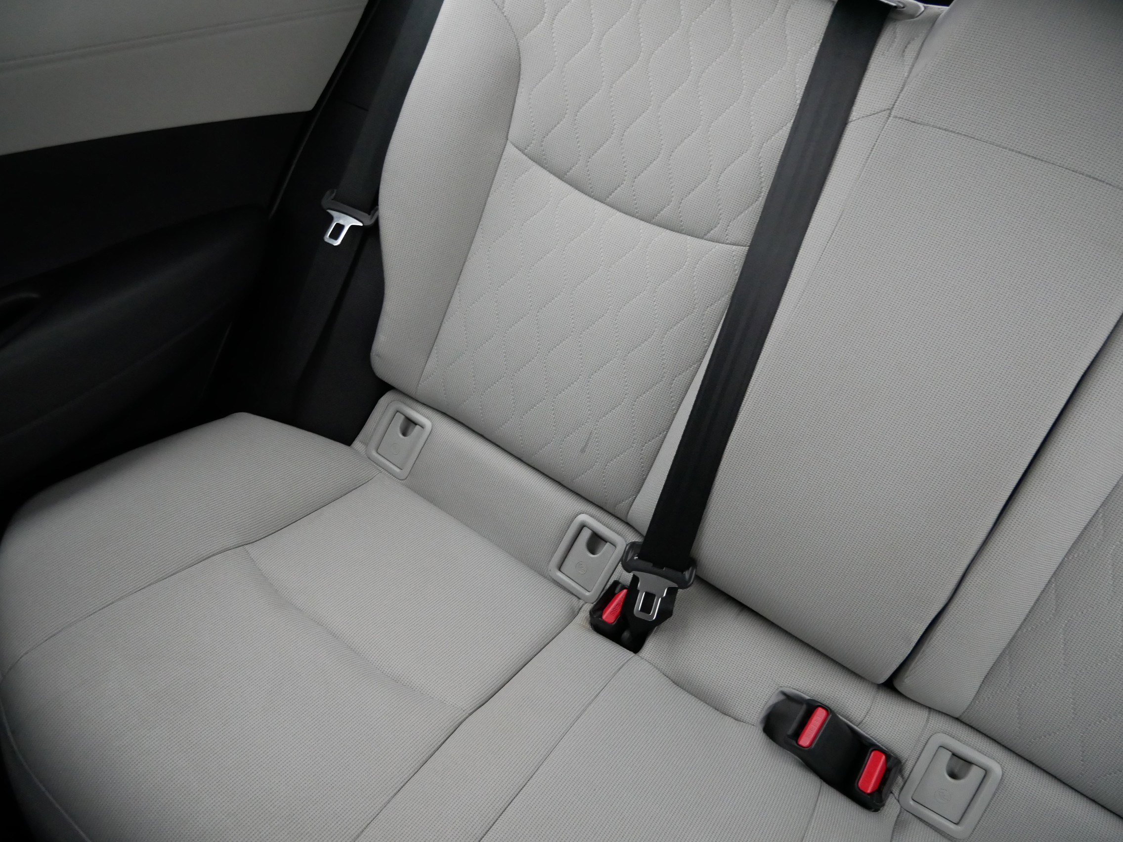 Certified 2024 Toyota Corolla Cross LE image 12