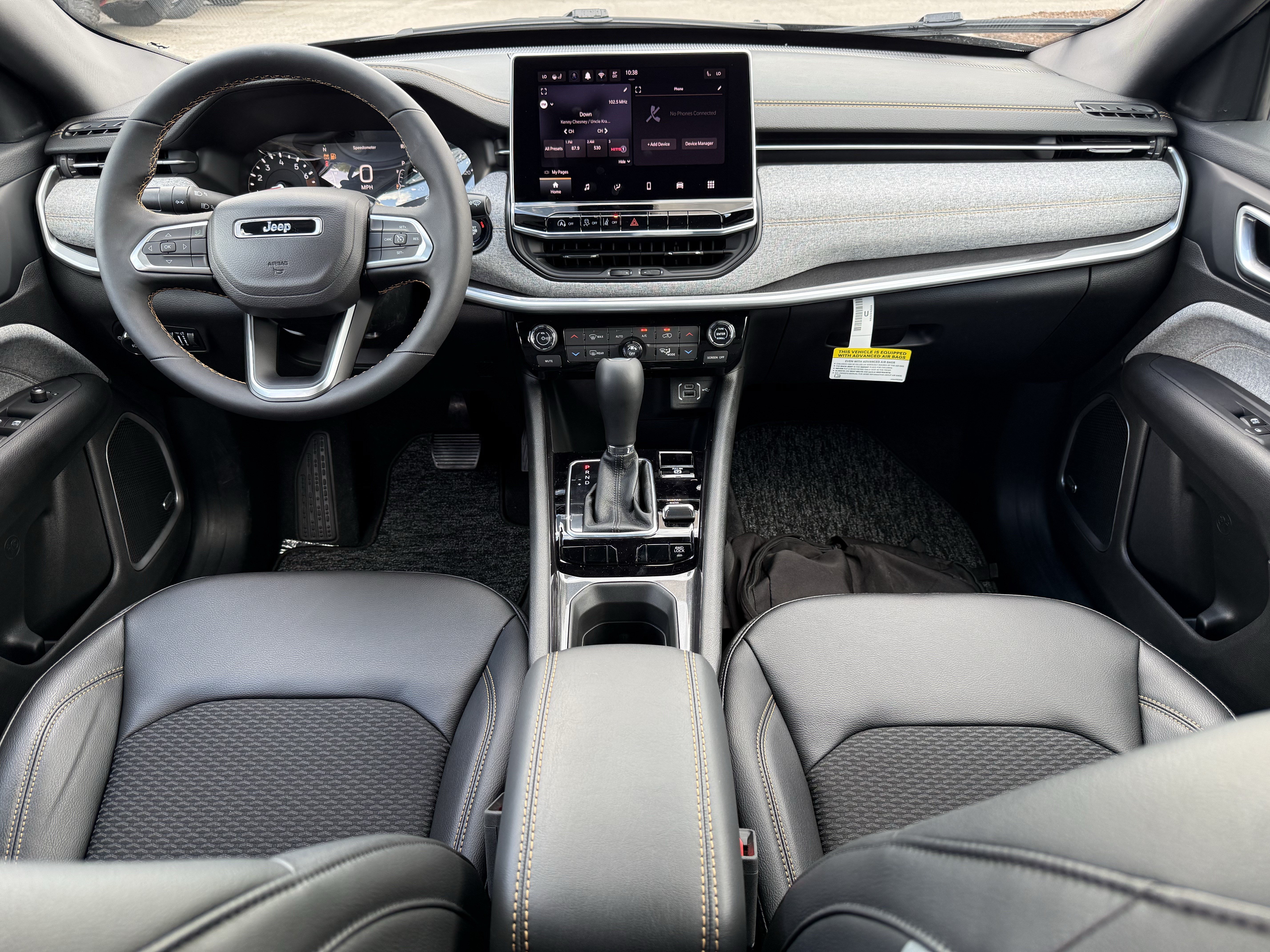 New 2026 Jeep Compass Latitude AWD/4WD image 29