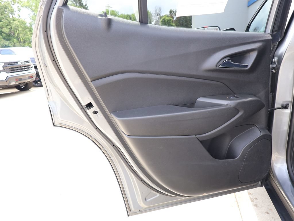 Certified 2024 Chevrolet Trax ACTIV FWD image 24