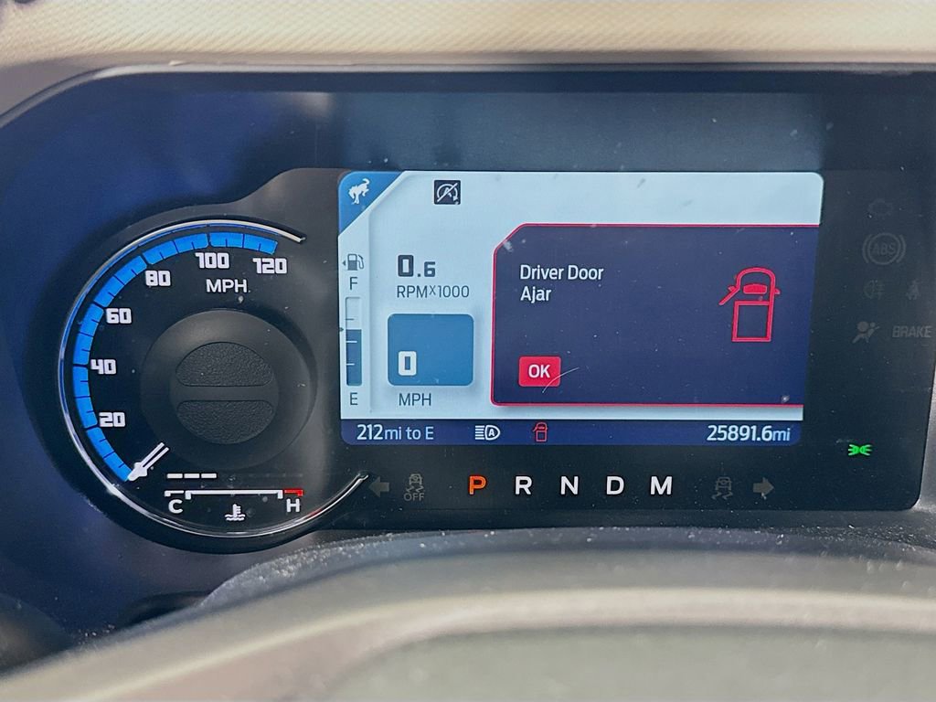 Used 2023 Ford Bronco Wildtrak image 12