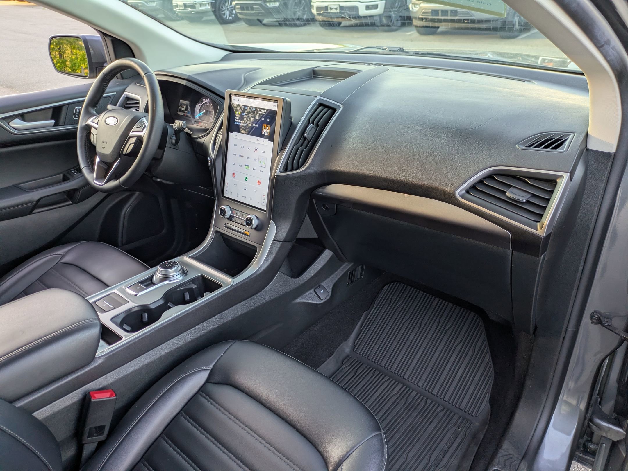 Certified 2024 Ford Edge SEL w/ Convenience Package AWD/4WD image 40