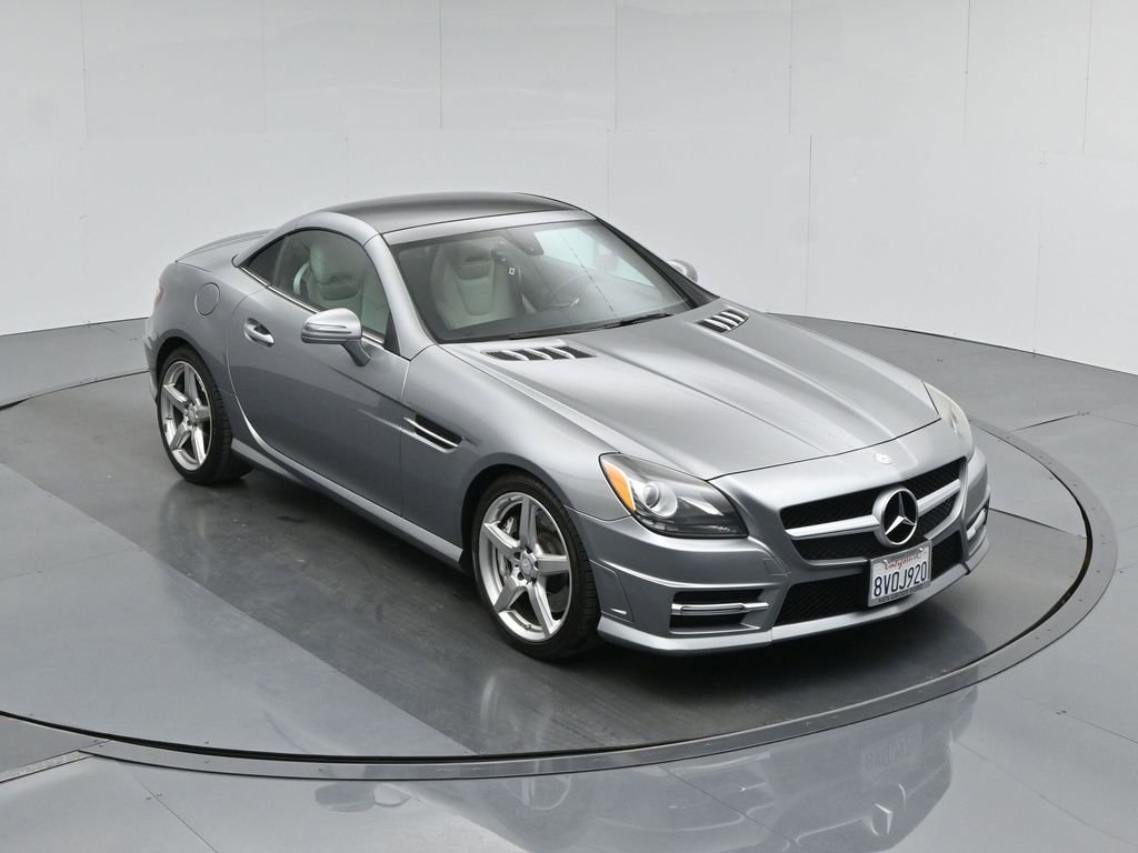 Used 2015 Mercedes-Benz SLK 250 image 33