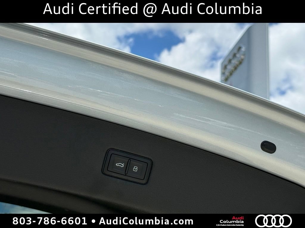 Certified 2025 Audi Q7 3.0T Premium Plus AWD/4WD image 17
