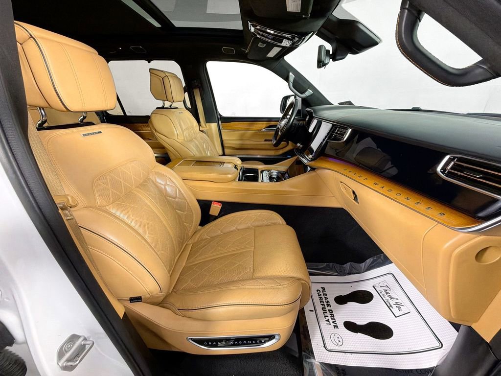 Used 2022 Jeep Grand Wagoneer Series III image 33