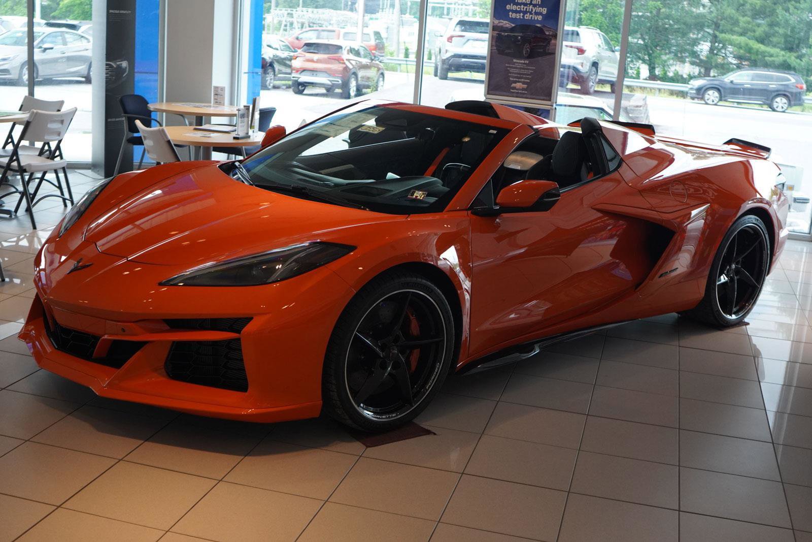 New 2025 Chevrolet Corvette E-Ray image 4