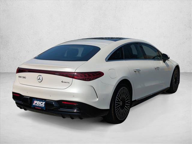 Used 2022 Mercedes-Benz EQS 580 4MATIC Sedan image 5