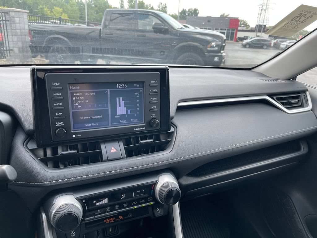 Used 2020 Toyota RAV4 LE w/ All Weather Liner Package AWD/4WD image 19