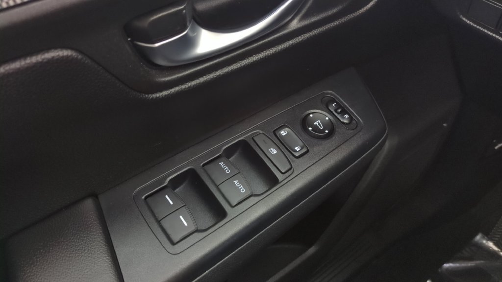 Used 2023 Honda CR-V Sport image 19