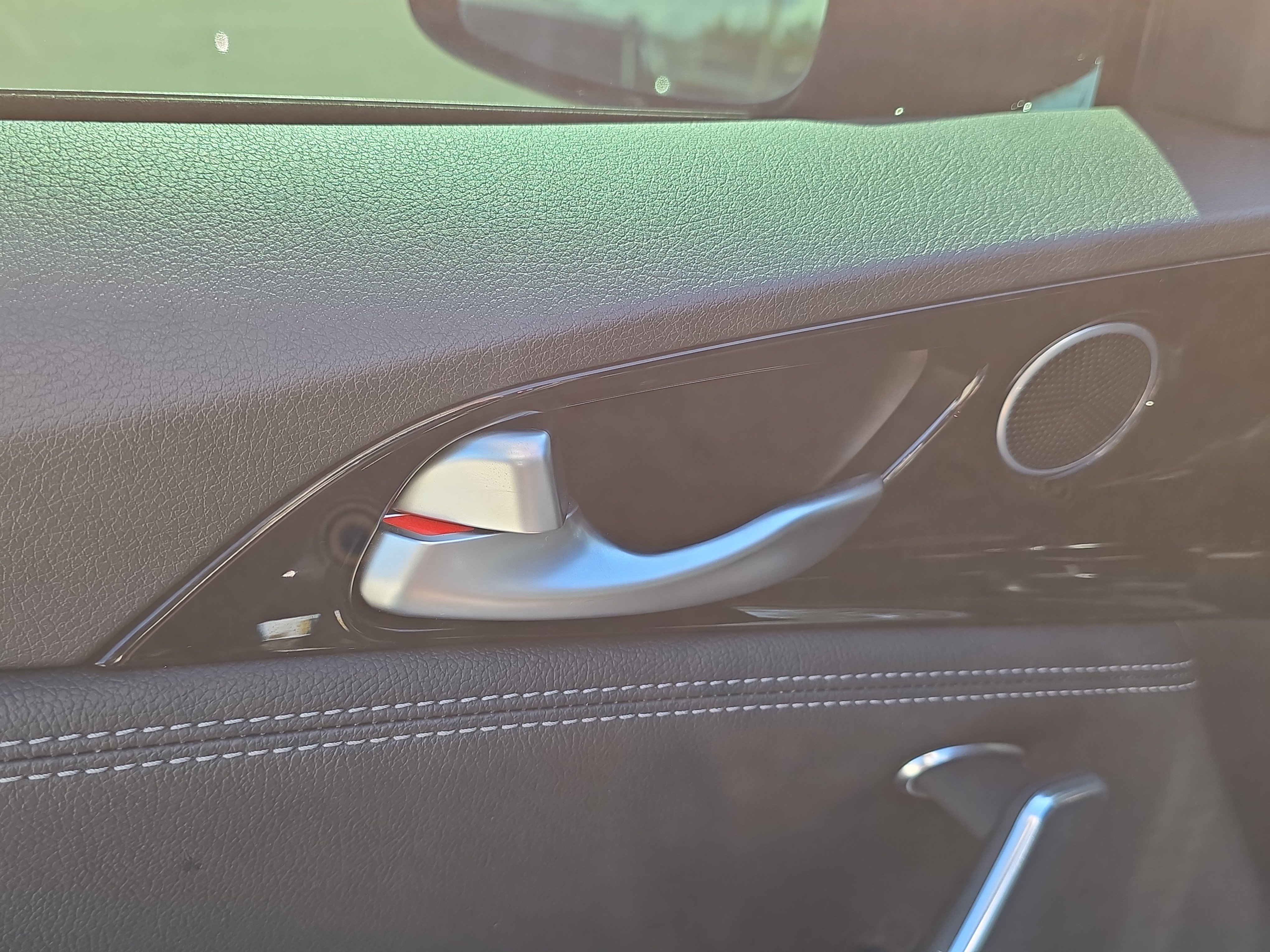 Certified 2022 Kia Stinger GT-Line RWD image 17
