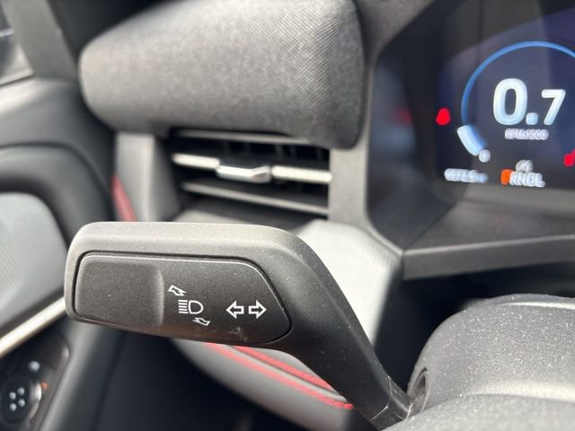 Used 2025 Ford Explorer ST-Line image 24