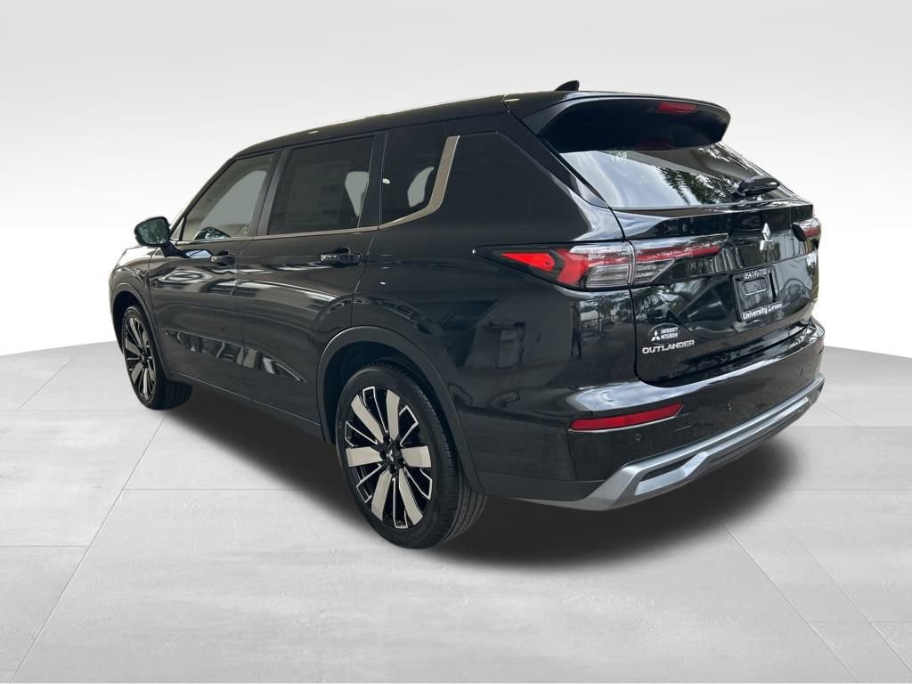 New 2026 Mitsubishi Outlander SE image 4
