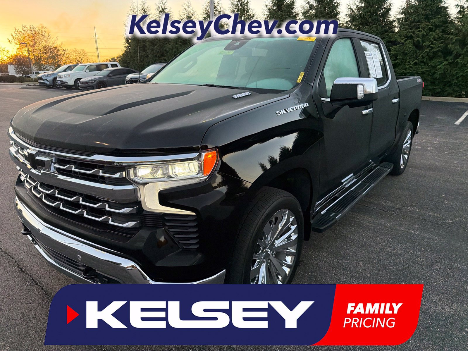Used 2024 Chevrolet Silverado 1500 LTZ AWD/4WD image 1