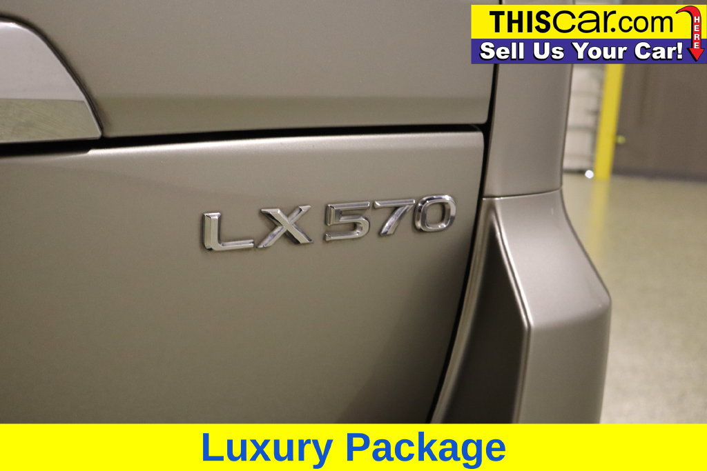 Used 2020 Lexus LX 570 4WD w/ Luxury Package image 15