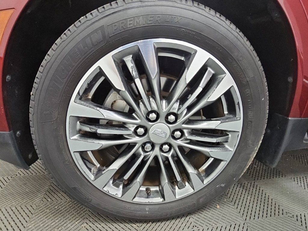 Used 2017 Cadillac XT5 Premium Luxury FWD image 46