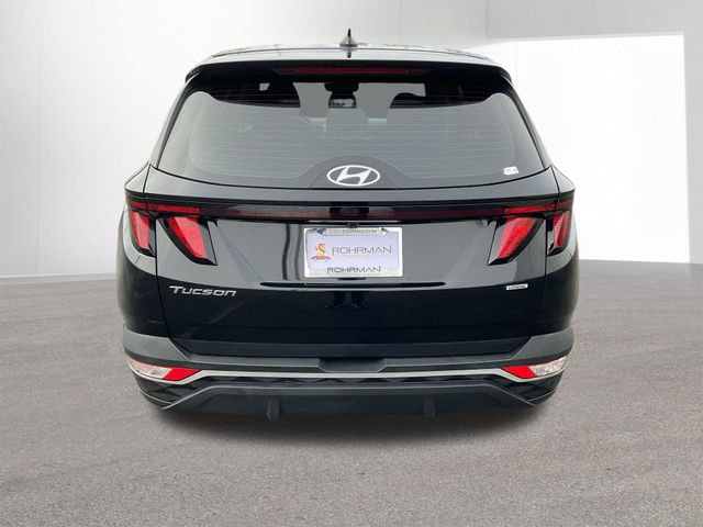 Used 2023 Hyundai Tucson SE image 5