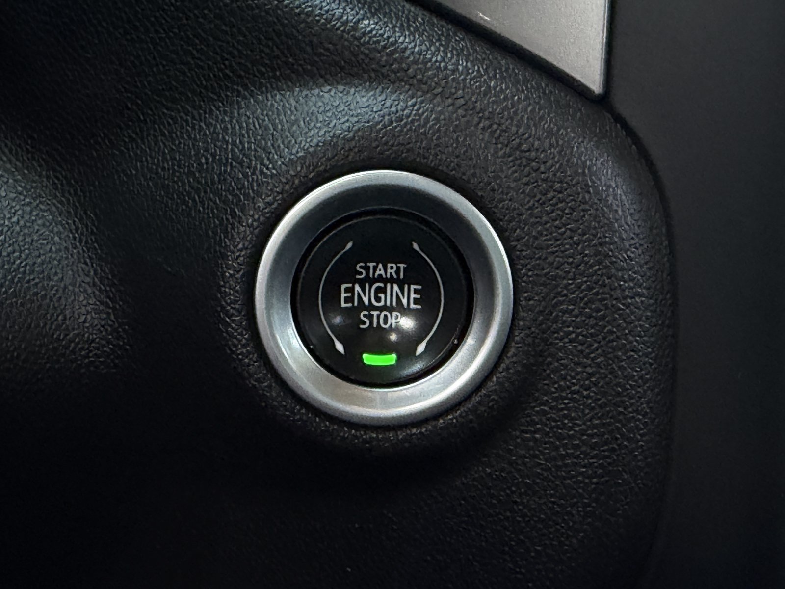 Used 2022 Chevrolet Silverado 1500 Custom AWD/4WD image 22