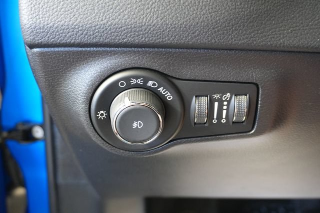 Used 2020 Jeep Compass Trailhawk w/ Cold Weather Group AWD/4WD image 18