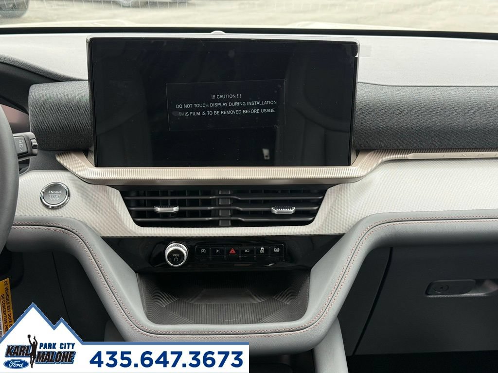 Used 2026 Ford Explorer Active w/ Active Comfort Package AWD/4WD image 19